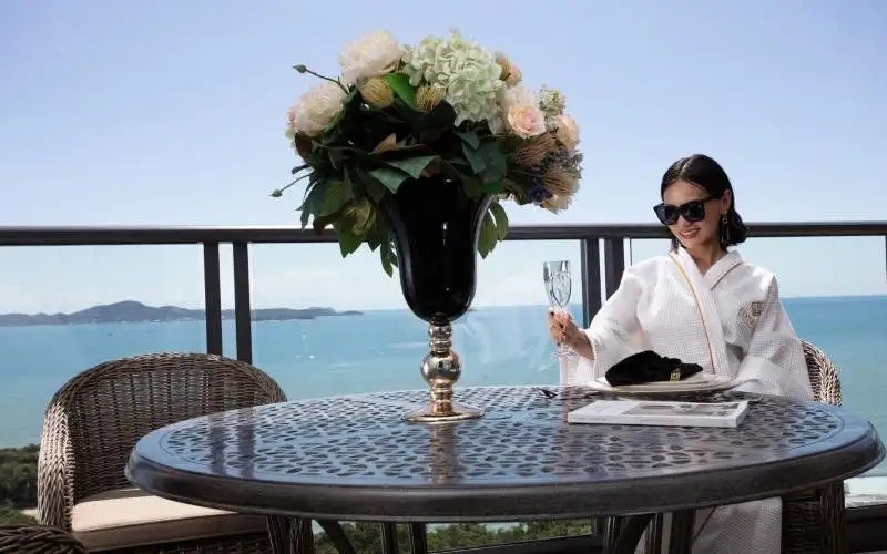 THE ELYSIUM PRATUMNAK PATTAYA