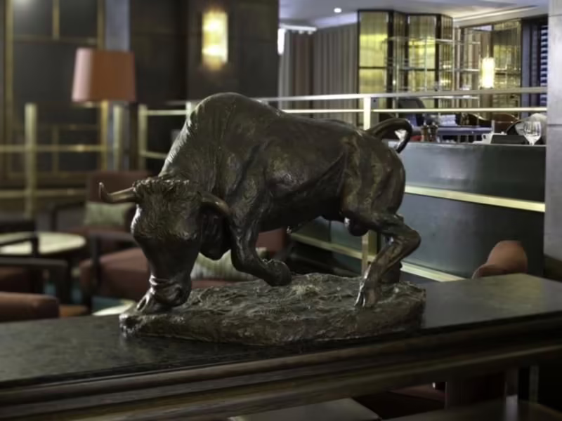 JUMEIRAH CARLTON TOWER