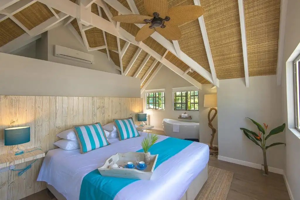 LE NAUTIQUE LUXURY WATERFRONT HOTEL