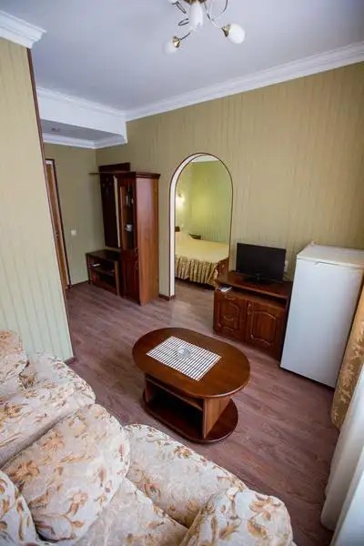ОСТ ГОСТИНИЧНЫЙ КОМПЛЕКС