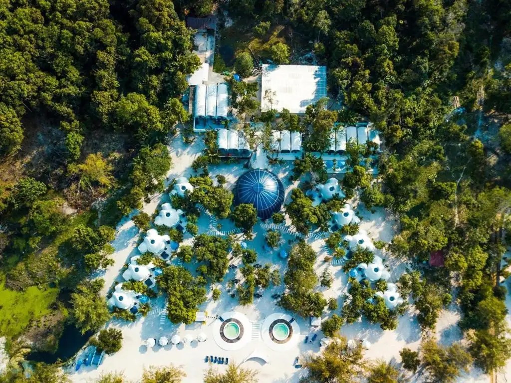 MOONLIGHT RESORT