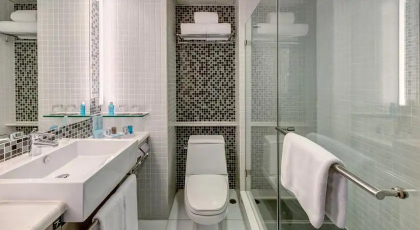 NOVOTEL CENTURY HONG KONG