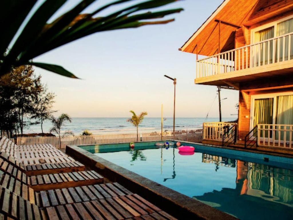 DALLAS BEACH RESORT (EX. ORALIA RESORT)