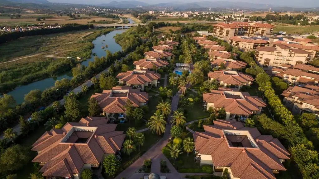 CLUB FELICIA VILLAGE
