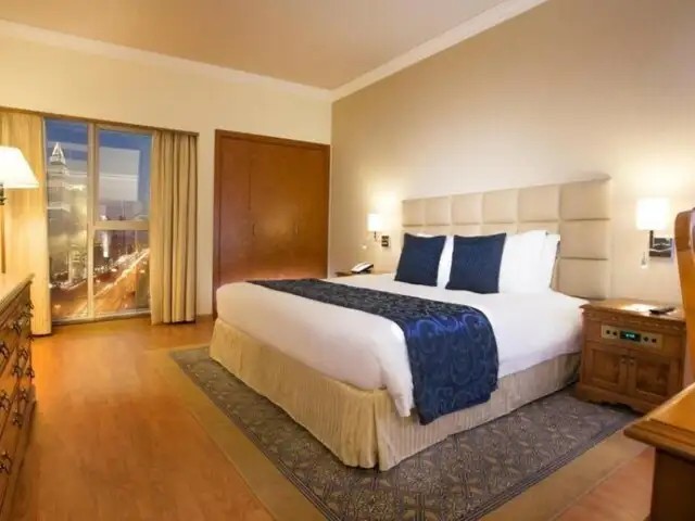 MILLENNIUM PLAZA DOWNTOWN (EX. CROWNE PLAZA DUBAI SHEIKH ZAYED ROAD)