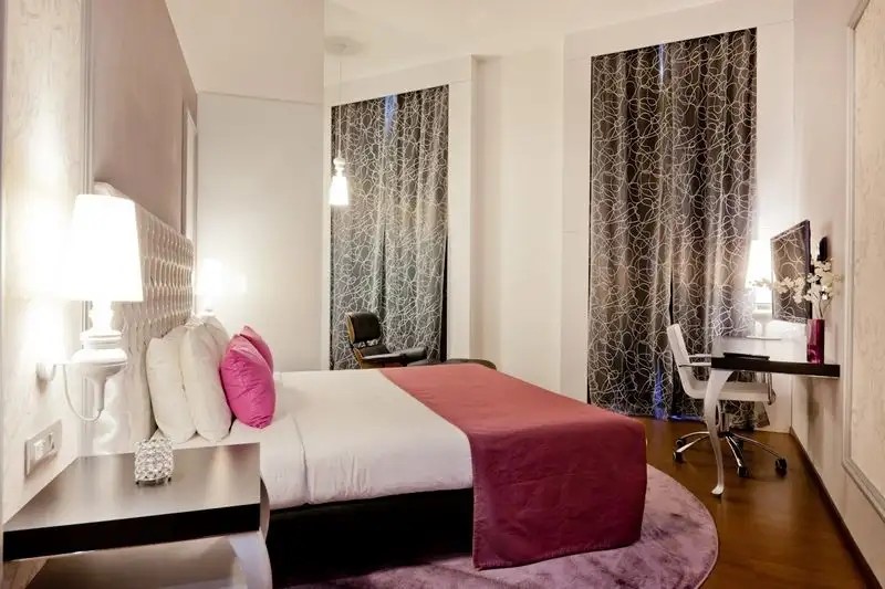 PARLAMENT (EX. BEST WESTERN PARLAMENT)