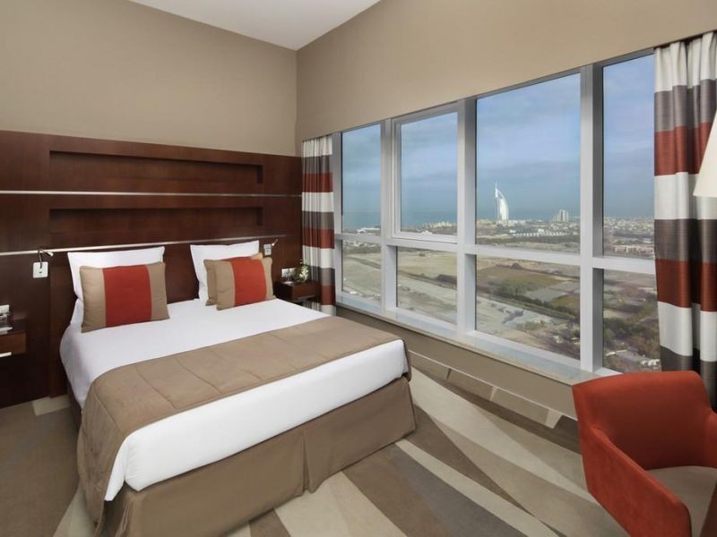 3 bedroom suite