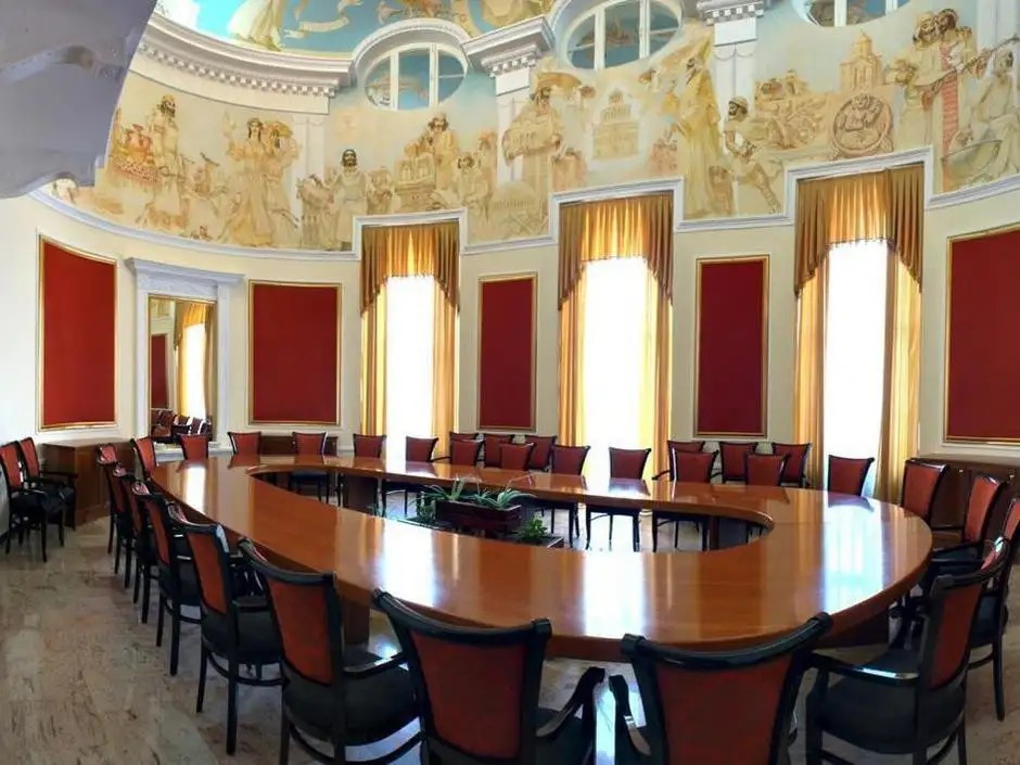 GRAND HOTEL YEREVAN (EX. ROYAL TULIP GRAND HOTEL)