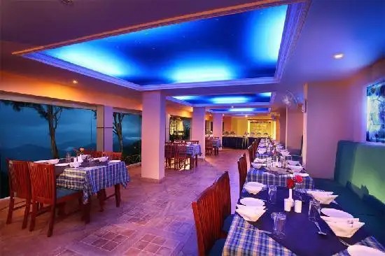 MISTY MOUNTAIN RESORT