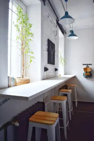 BOOKCASE HOTEL&HOSTEL (БЫВШ. LAIKA HOTEL & HOSTEL)