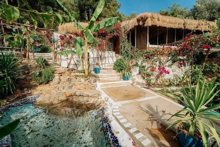 BEGONVILLA BUNGALOWS