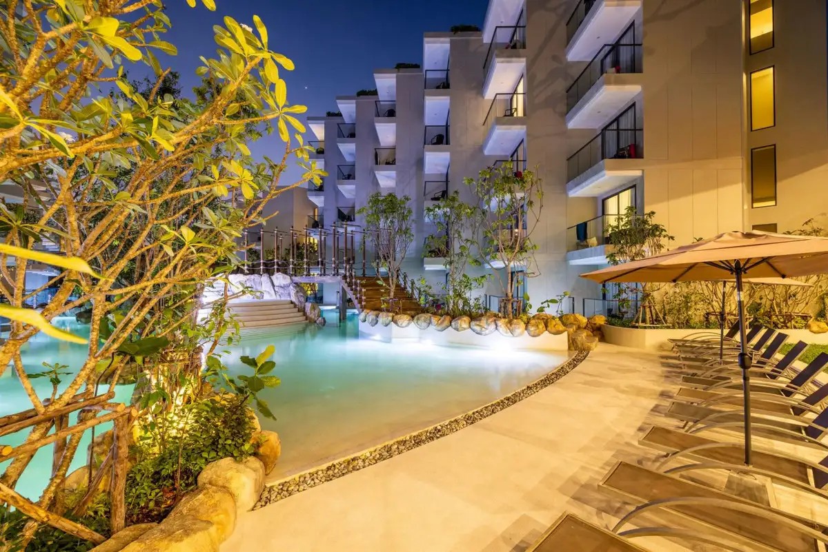 PHUKET EMERALD BEACH RESORT