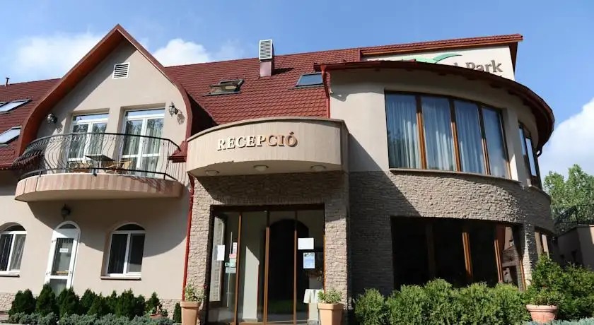 THERMAL PARK EGERSZALOK