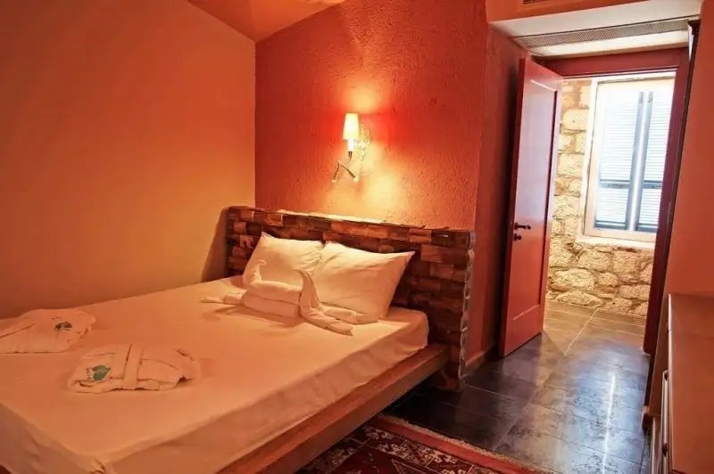 IGDELI HAN HOTEL