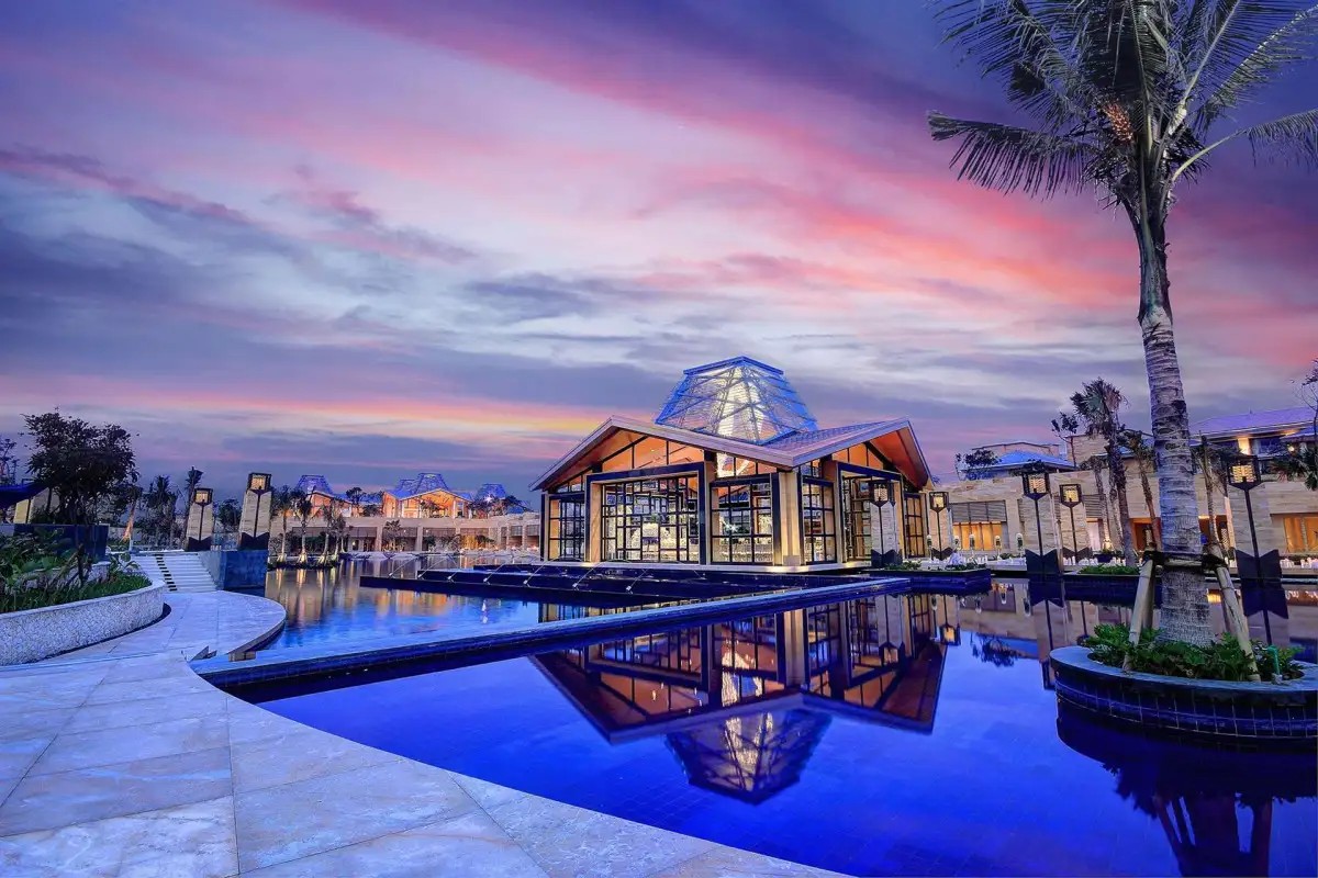 THE MULIA