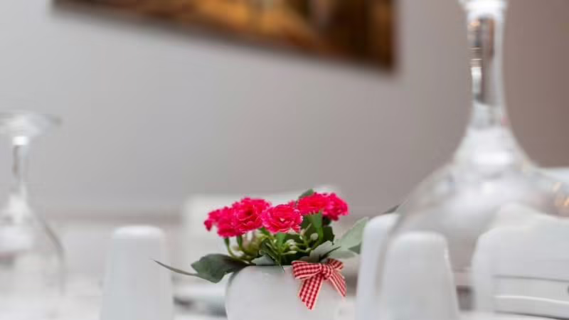 LAVANTA HOTEL