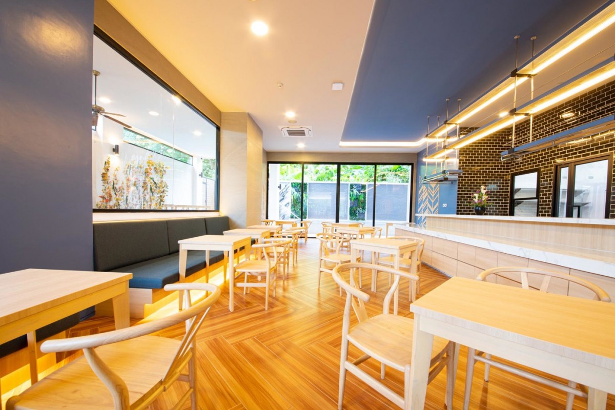 GOLDEN PARADISE HOTEL