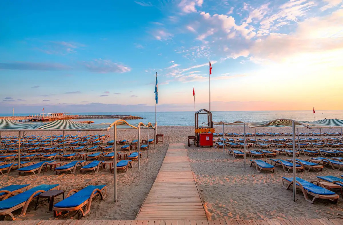 CLUB HOTEL CARETTA BEACH