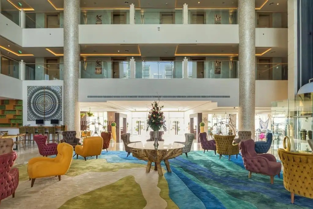 ROYAL CENTRAL THE PALM