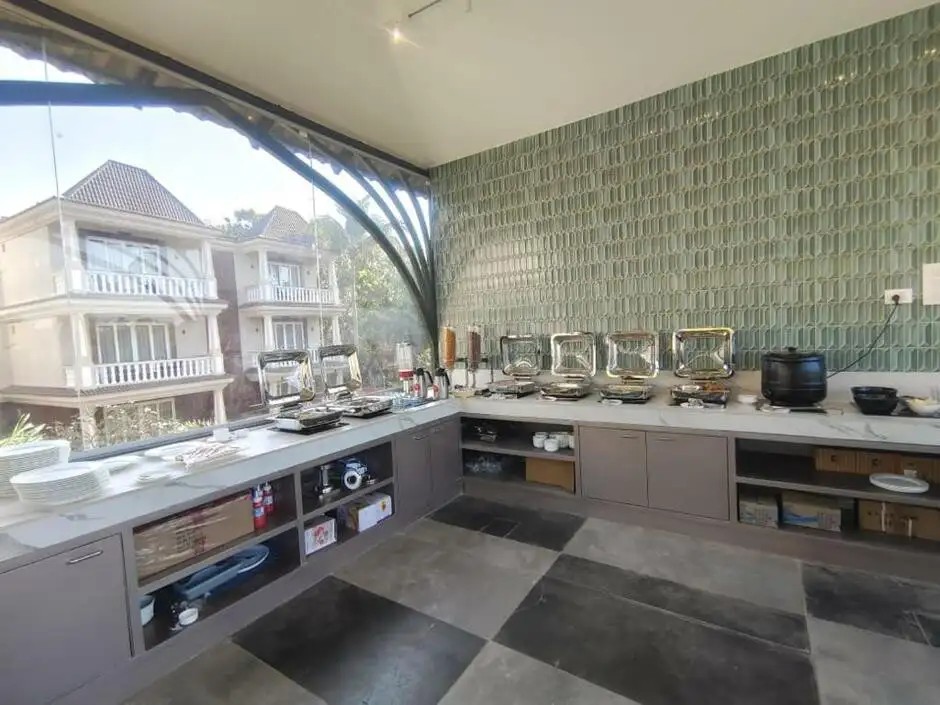 GRAND CONTINENT ANJUNA