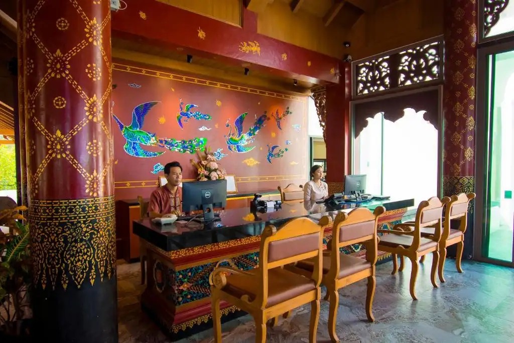 MAIKHAO PALM BEACH RESORT