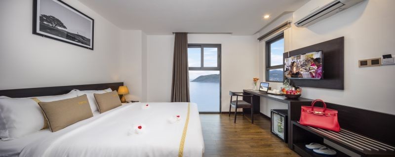 deluxe sea view