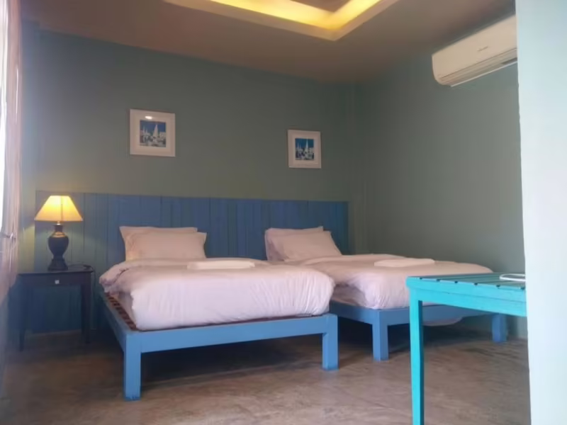 OYO 929 100 BOUTIQUE HOTEL