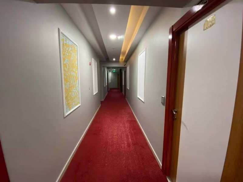 BIGLIFE SUIT HOTEL
