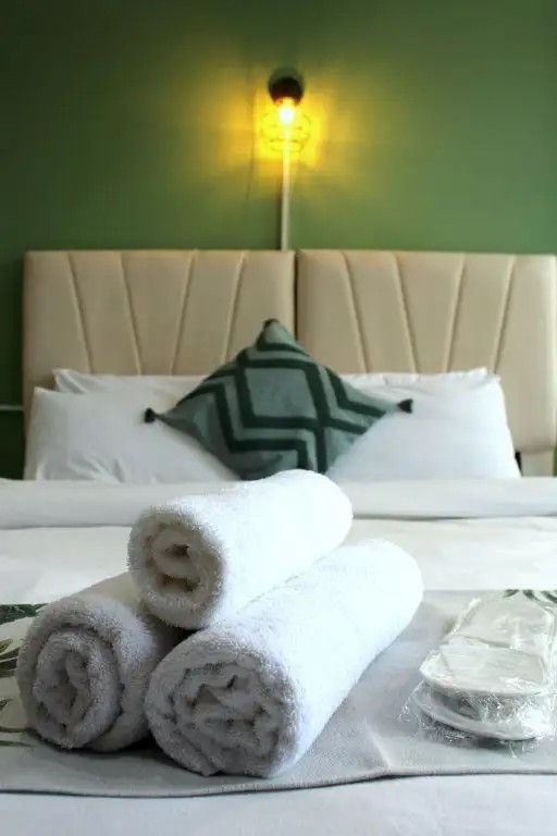 TAXIM STARLIGHT HOTEL