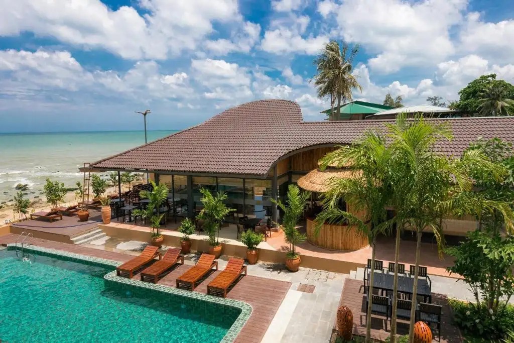 PANDORA BEACH MUI NE RETREAT