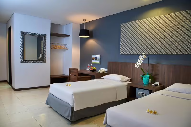 PRAJA HOTEL