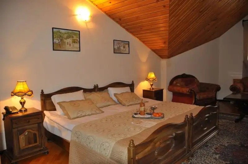 SAMARKAND SAFAR HOTEL