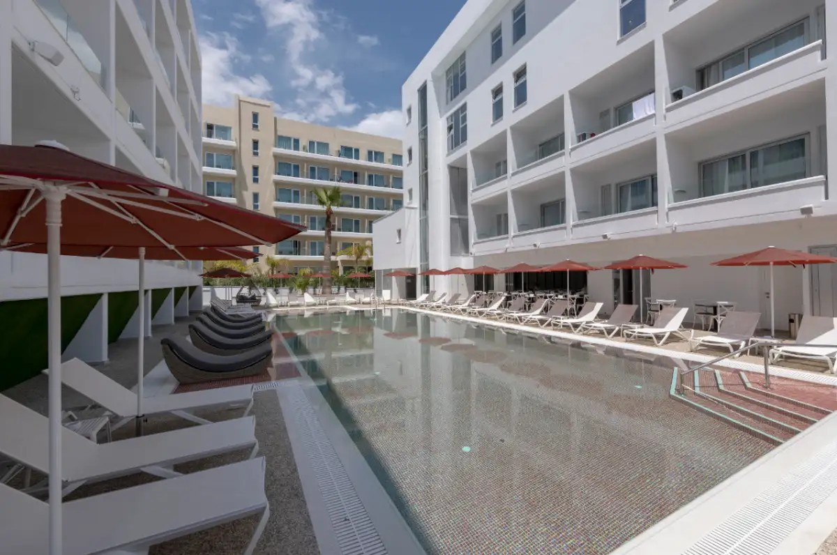 KOKKINOS BOUTIQUE HOTEL (EX. KOKKINOS HOTEL APARTMENTS)