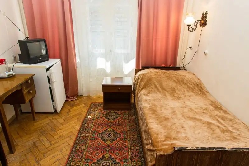 ИМ. АРТЕМА