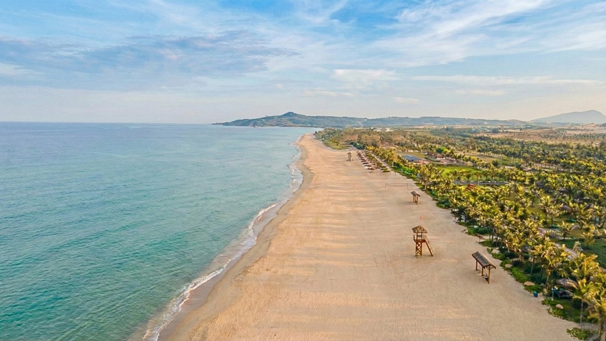 CARABEACH RETREAT CAM RANH