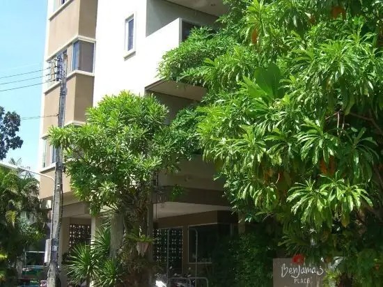 BENJAMAS PLACE