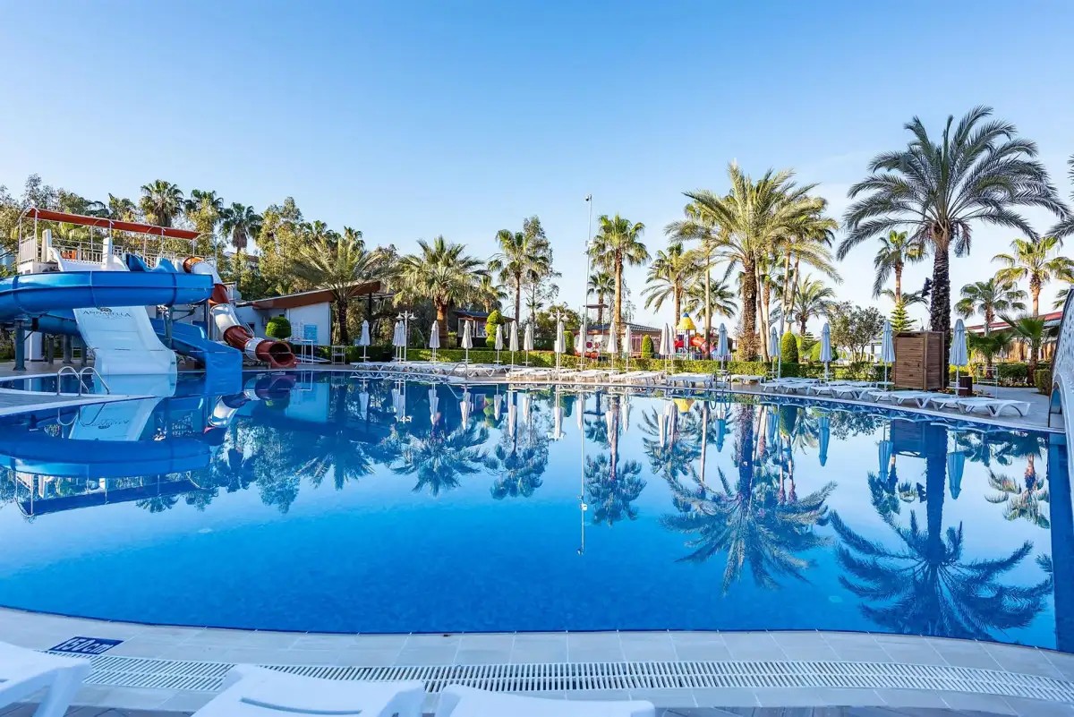 ANNABELLA DIAMOND HOTEL & SPA