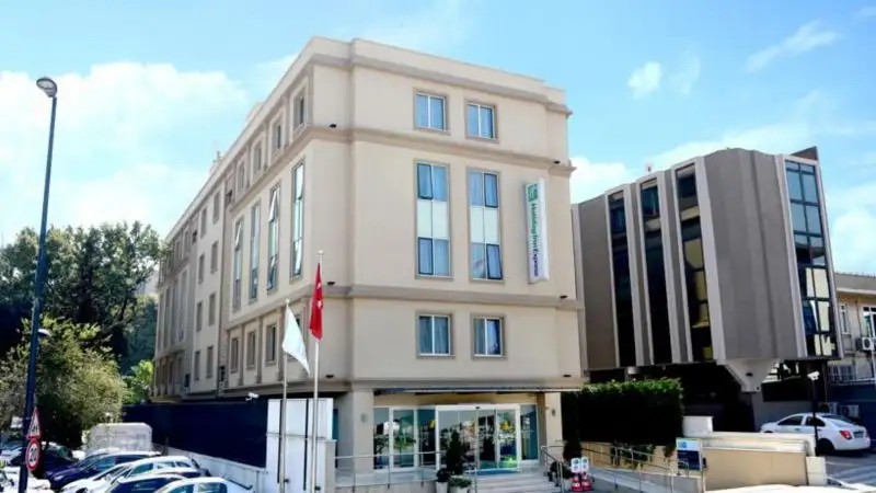 HOLIDAY INN EXPRESS ALTUNIZADE