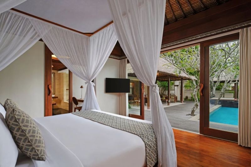 1 bedroom pool villa