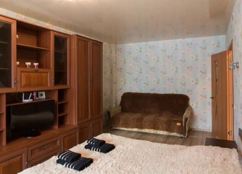 УЮТ HOME НА КАРЛА ЛИБКНЕХТА