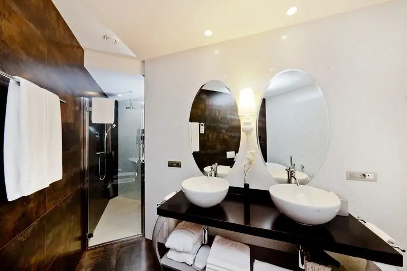 PARLAMENT (EX. BEST WESTERN PARLAMENT)