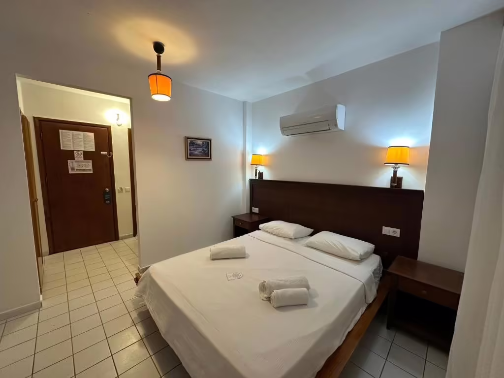 NATURELLA HOTEL & APART