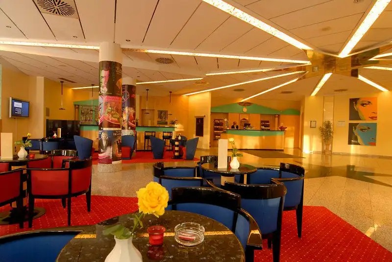 AZIMUT HOTEL DRESDEN