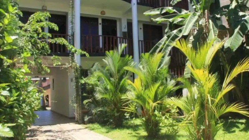 TROPICANA GUESTHOUSE
