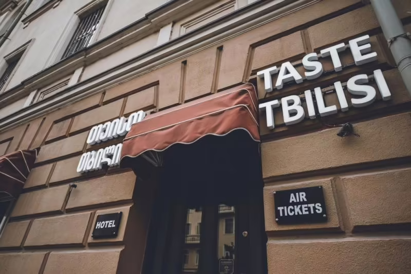 TASTE HOTEL