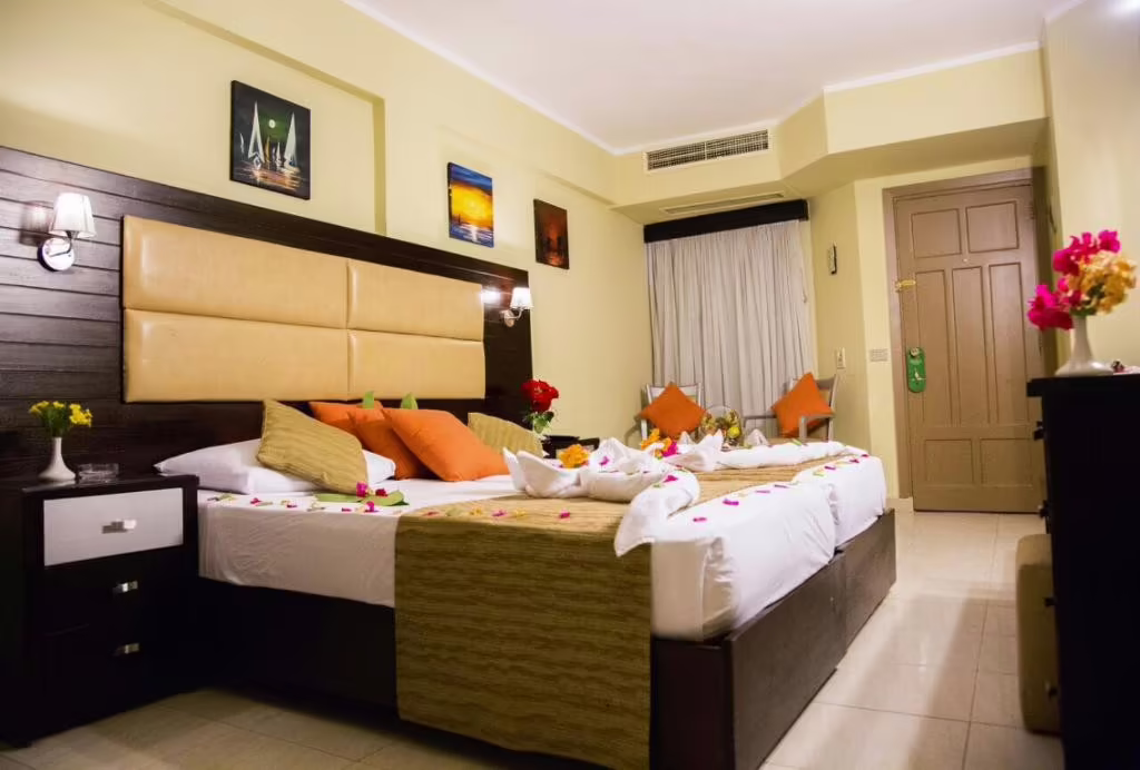 CATARACT LAYALINA RESORT