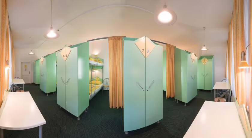 MARCO POLO TOP HOSTEL