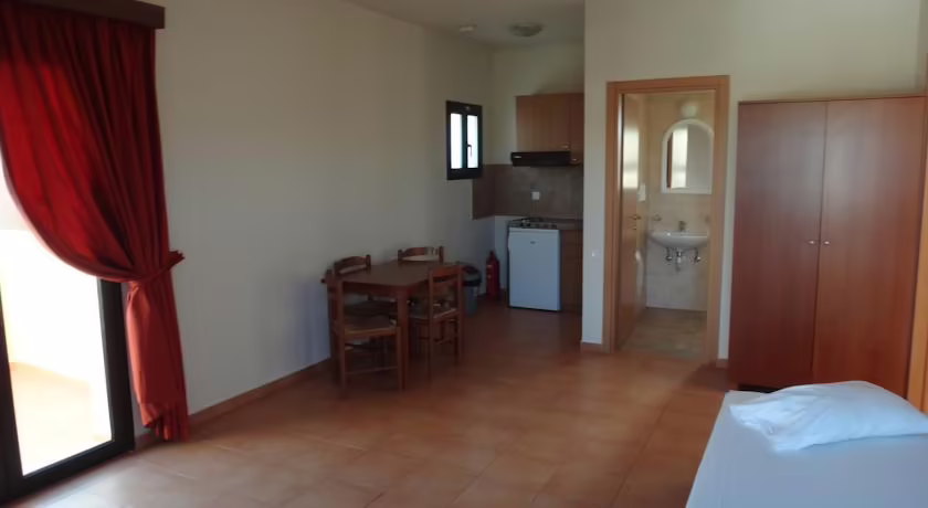 DIA APARTMENTS
