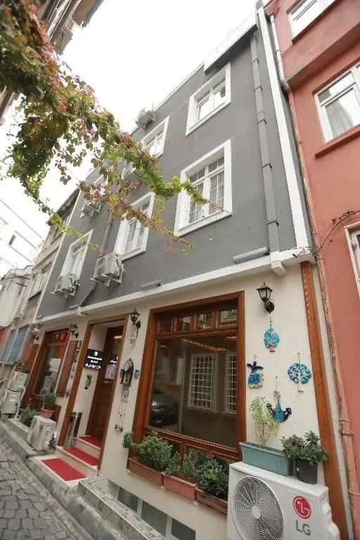 CONSTANTINOPOLIS HOTEL