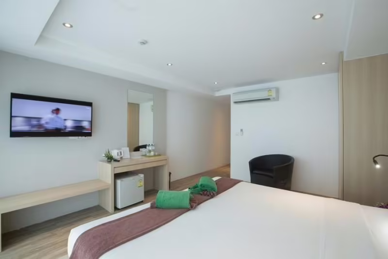 THE PALMS KAMALA BEACH